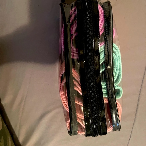 3 work out bands with different weights for training legs and butt like new - Picture 2 of 4